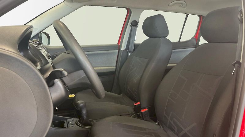 Škoda Fabia (2011) Classic 1.2 HTP 44kW - fotka 12 z 22