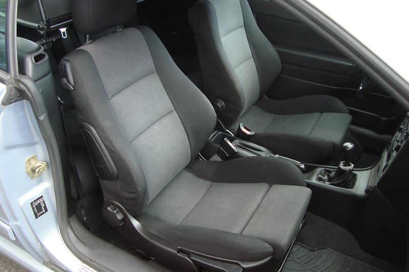 Opel Astra (2002) 1.6i,16V,Cabrio,Bertone,El.Stř - fotka 35 z 65