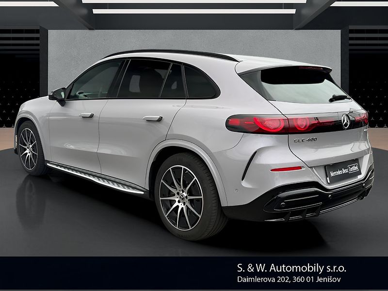 Mercedes-Benz GLC 400 4MATIC EQ - fotka 7 z 36