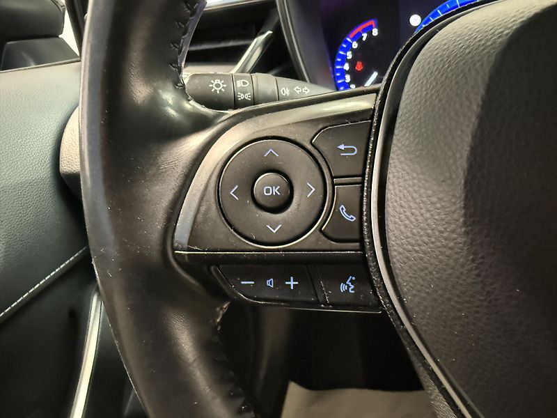 Toyota Corolla 2.0 Hybrid e-CVT Comfort Touri - fotka 13 z 18