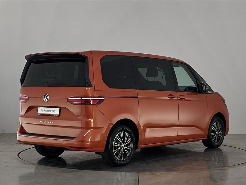 Volkswagen Multivan Life DSG - fotka 2 z 29