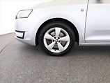 Škoda Rapid (2013) Ambition 1.6 TDI - náhled 15