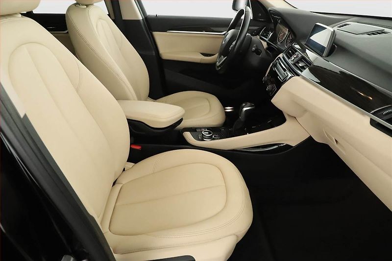 BMW X1 (2017) xDrive20d, 4X4, Automat - fotka 7 z 25