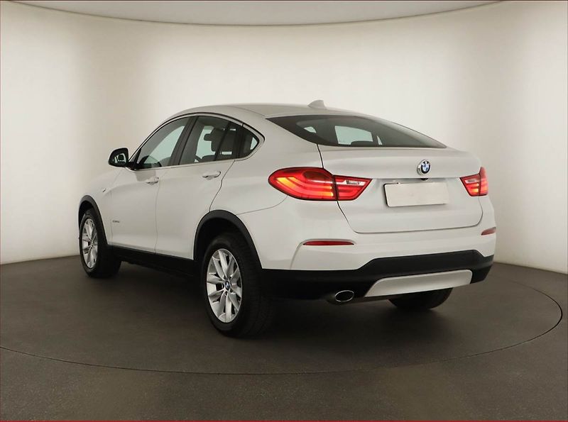 BMW X4 (2014) xDrive20d, 4X4, Automat, Kůže - fotka 4 z 20