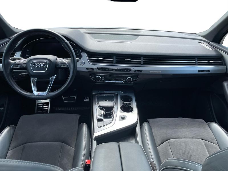 Audi Q7 45 TDI QUATTRO TIPTR. - fotka 5 z 26