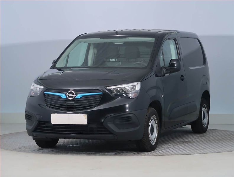 Opel Combo (2020) 1.5 CDTI, 3Místa, DPH - fotka 2 z 17