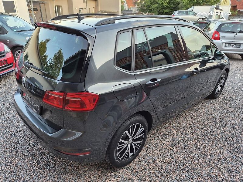 Volkswagen Golf Sportsvan (2016) 1.4TSi 92KW Comf.Line ALLSTAR - fotka 12 z 57