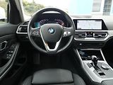BMW Řada 3 Kombi 318i 115kw automat navi - náhled 8