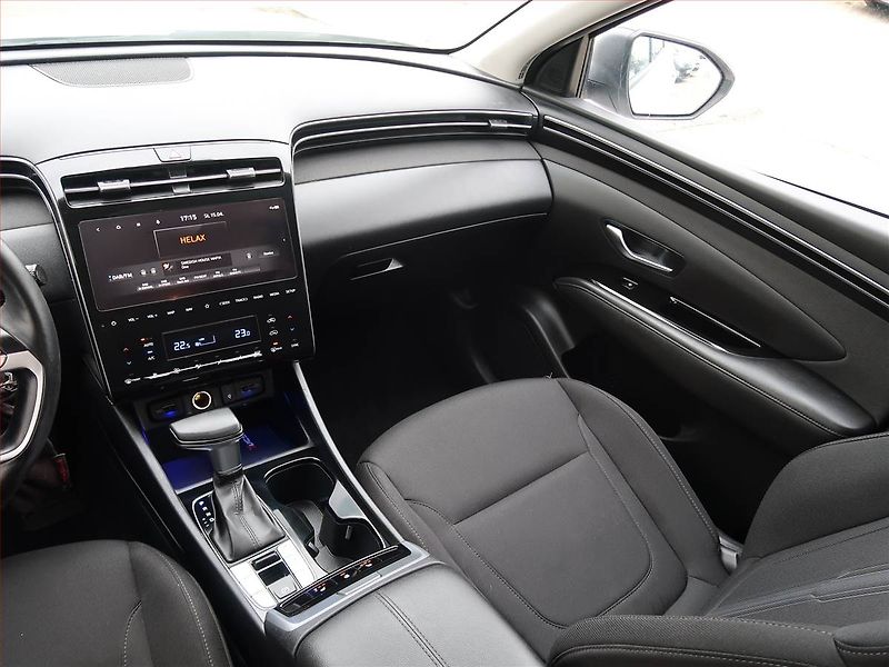 Hyundai Tucson (2022) Smart 1.6 T-GDI 48V MHEV - fotka 8 z 21