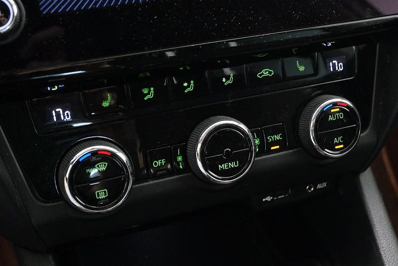 Škoda Octavia - fotka 20 z 23