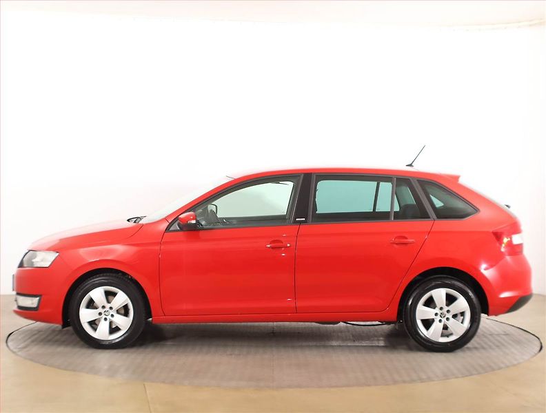 Škoda Rapid (2016) Spaceback 1.2 TSI, Tempomat - fotka 3 z 16