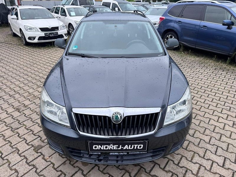 Škoda Octavia (2010) 1,4 TSI 90 KW TAŽNÉ KOLA - fotka 8 z 50