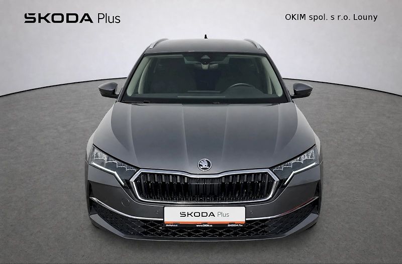 Škoda Octavia (2025) Combi top Selection 1,5 Tsi 11 - fotka 4 z 42