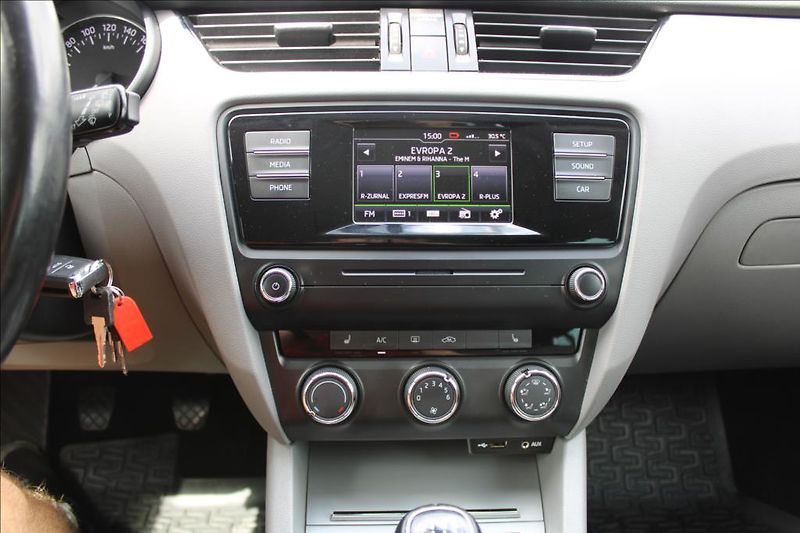 Škoda Octavia 1,4 TSi  1.maj., ČR, CNG, TOP - fotka 17 z 25