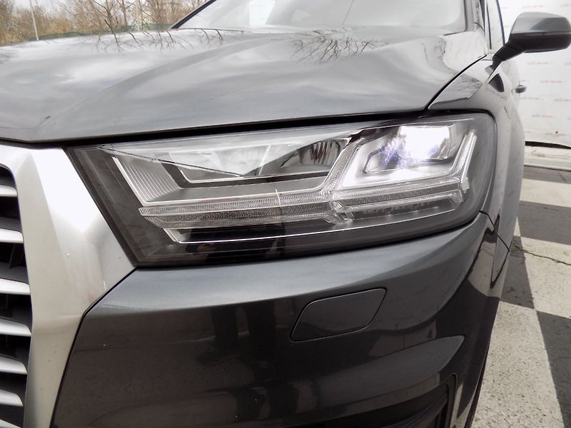 Audi Q7 (2017) 3.0TDI/E-Tron/4x4/Full-LED/ - fotka 46 z 48