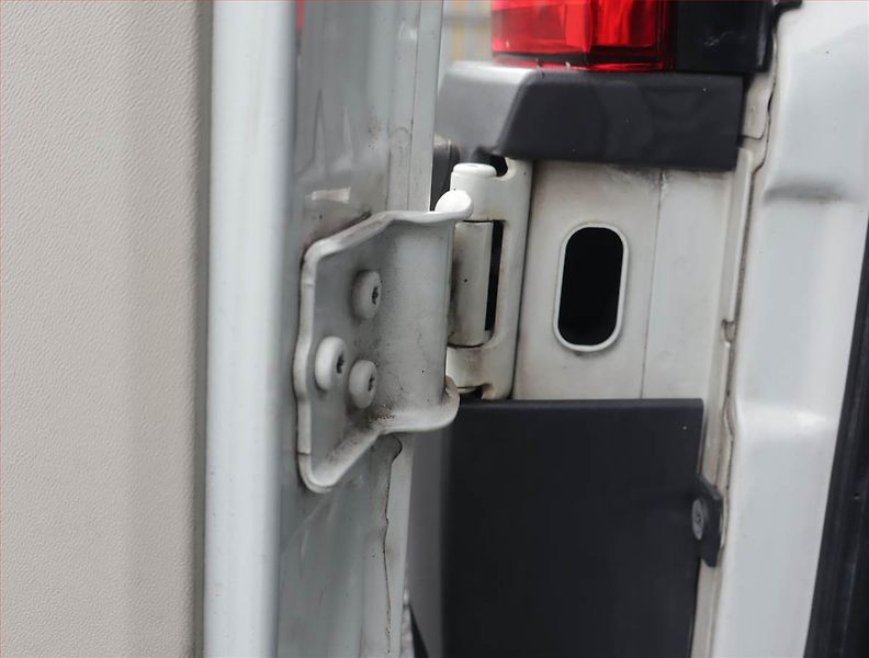 Fiat Ducato (2013) 2.0 MultiJet, Bus, 9Míst, 1Maj - fotka 15 z 15