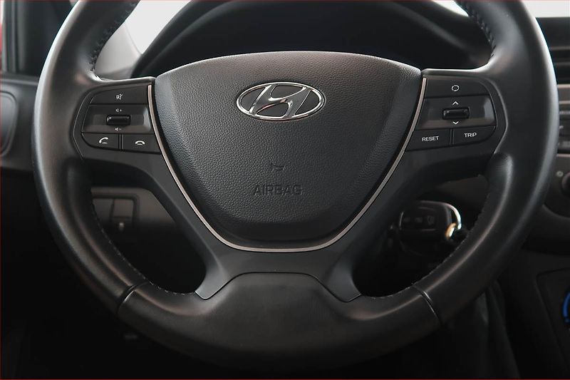 Hyundai i20 (2019) 1.2, Serv.kniha - fotka 16 z 16