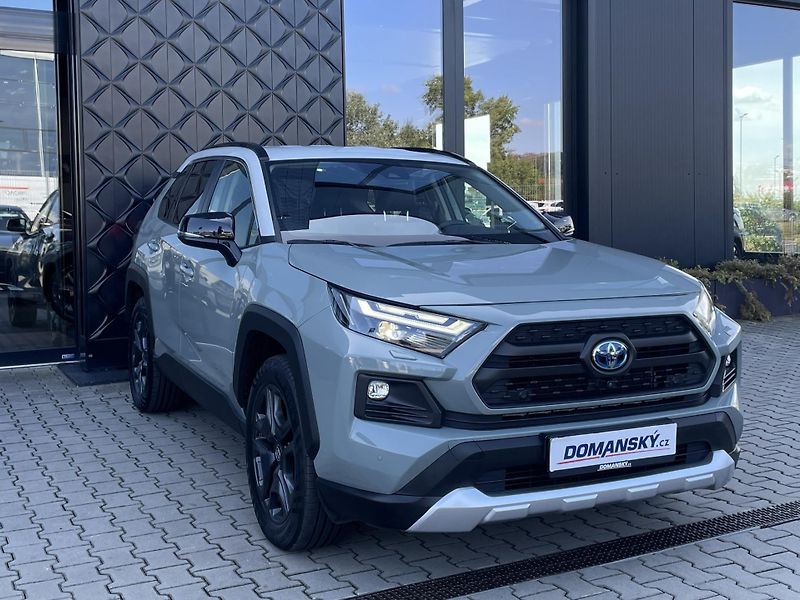Toyota RAV4 ADVENTURE 4x4 2.5 Hyb. 163 kW - fotka 7 z 31