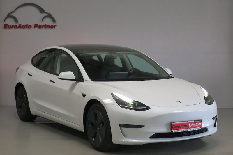 Tesla Model 3 (2023) Long Range Dual Motor SOH 97% - fotka 5 z 48
