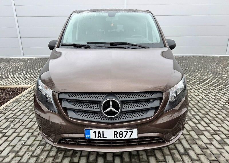 Mercedes-Benz Vito (2017) Tourer 111CDI lang W447 9 MÍST - fotka 2 z 15
