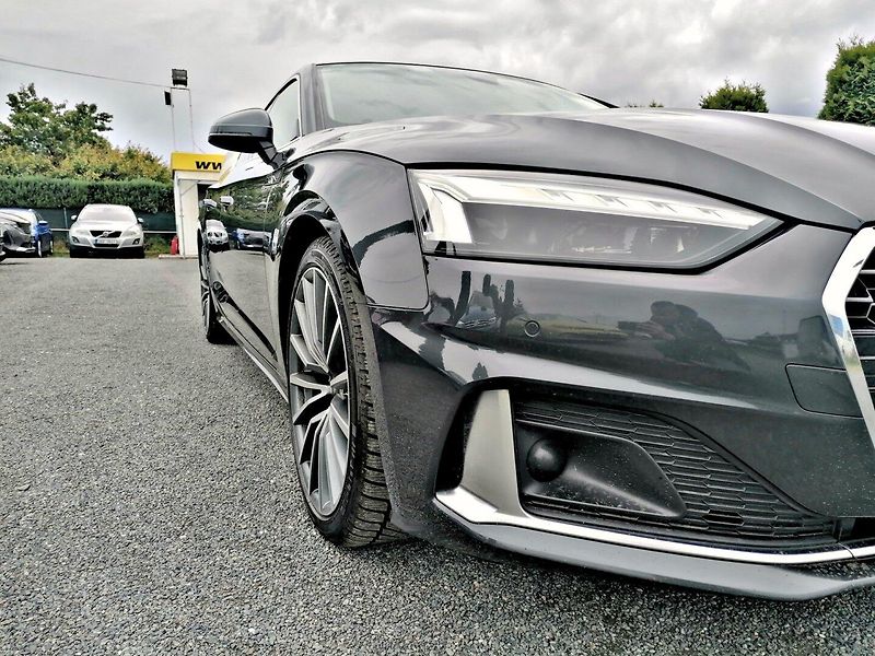 Audi A5 (2022) Sportback 2.0 35 TDi S-Tronic - fotka 30 z 32