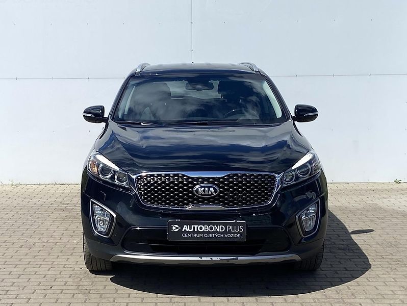 Kia Sorento 2.2 CRDi 147kW AT AWD Premium - fotka 4 z 25