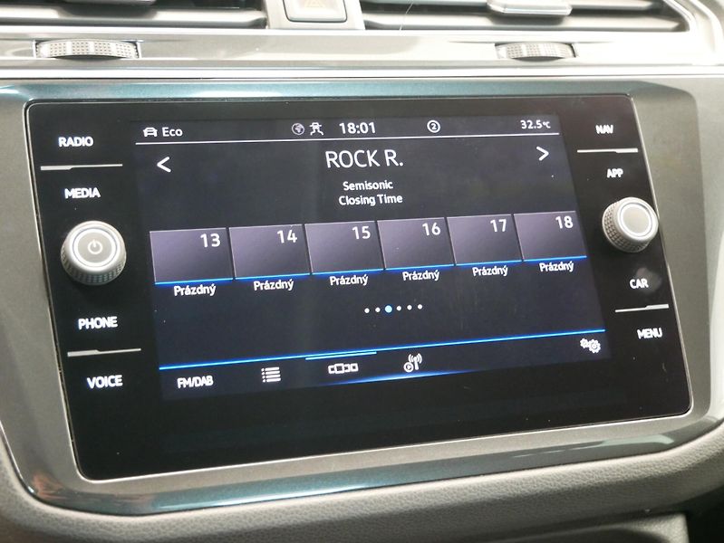 Volkswagen Tiguan - fotka 18 z 28