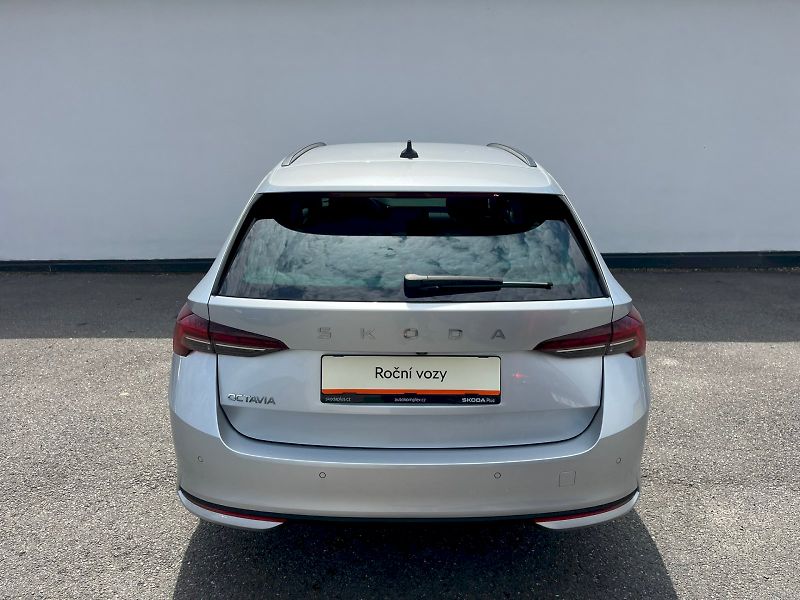 Škoda Octavia (2025) Selection 1.5 TSI 110 kW - fotka 9 z 33