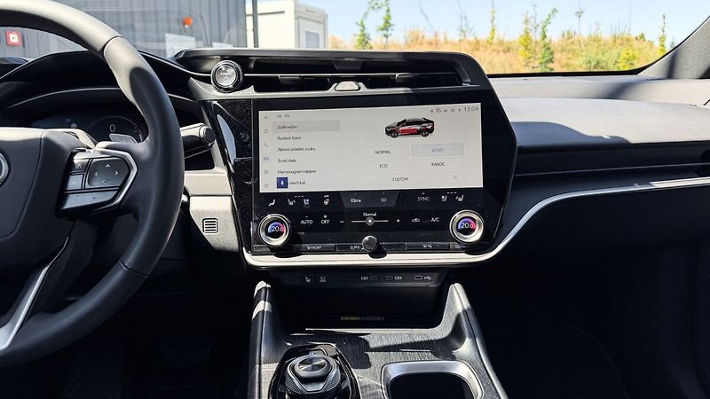Lexus RZ 450e 450e LUXURY TOP PANORAMIC DIRE - fotka 17 z 27