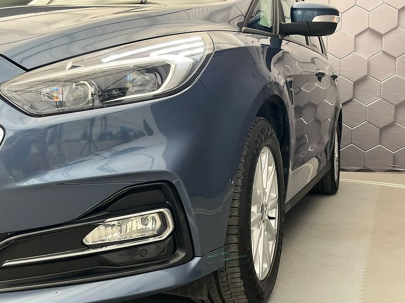 Ford S-MAX 2.5 Duratec HEV LED REZERVOVÁN - fotka 34 z 64