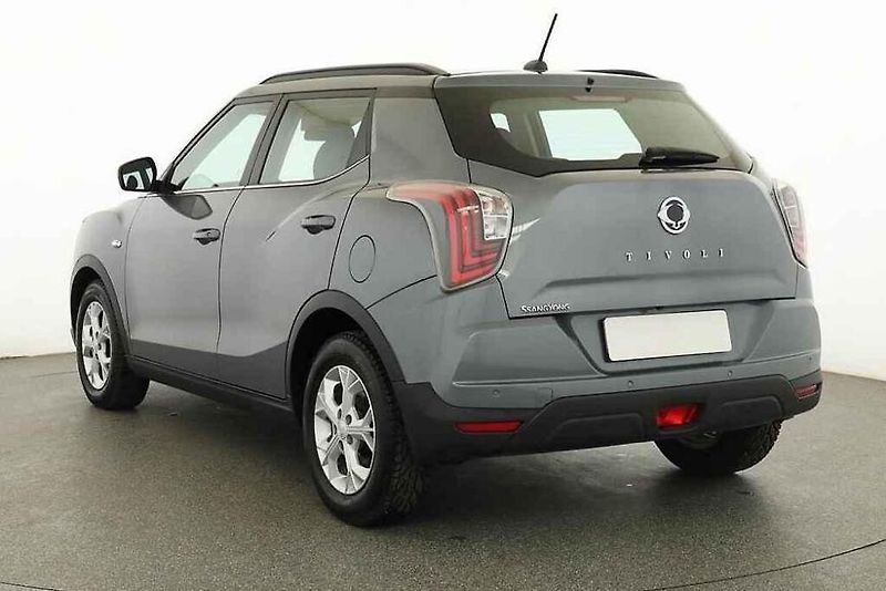SsangYong Rexton.
