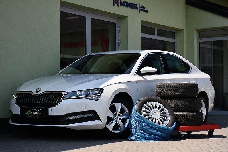 Škoda Superb 1.5TSi 110kW MT CARPLAY  - fotka 2 z 51