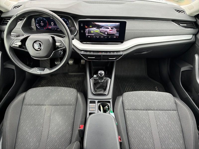 Škoda Octavia (2023) STYLE 1.5TSI 110kW CZ DPH - fotka 9 z 11