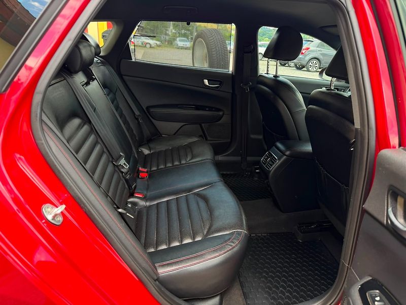 Kia Optima (2018) 1.7CRDi/ČR/1MAJ/GT-LINE/DPH - fotka 21 z 49