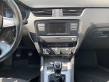 Škoda Octavia (2015) 1.6 TDI, ČR, AC, temp - náhled 12