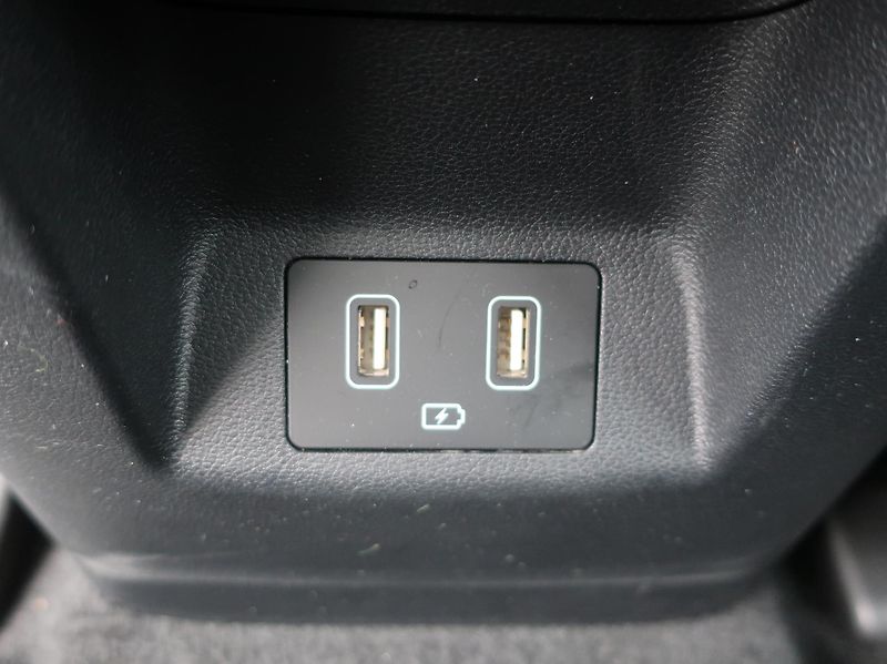 Hyundai Tucson 1.6T-GDi 110kW REZERVACE - fotka 17 z 24