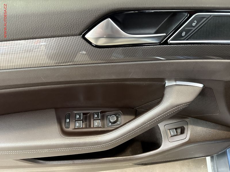 Volkswagen Passat (2016) 2.0TDi 4x4, ČR, Alltrack - fotka 15 z 26
