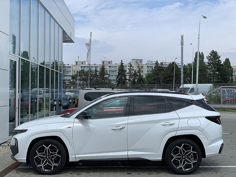 Hyundai Tucson N-LINE 1,6 T-GDi 110kW - fotka 4 z 34