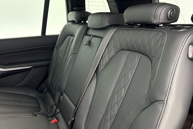BMW X7 xDrive40d - fotka 9 z 30