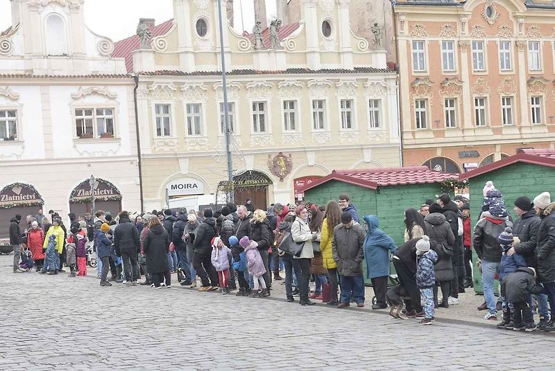 Štědrodenní motorkářská vyjížďka se srazem na Karlově náměstí v Kolíně.