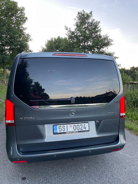 Mercedes-Benz Třídy V (2017) 250D 4Matic - fotka 4 z 27