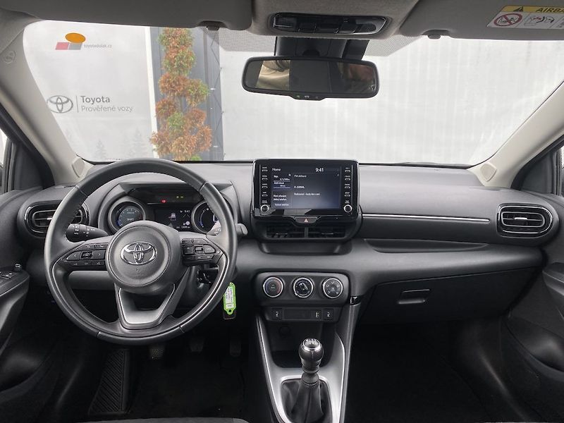 Toyota Yaris 1.5i, ČR-1m, StyleTech, záruka - fotka 11 z 16