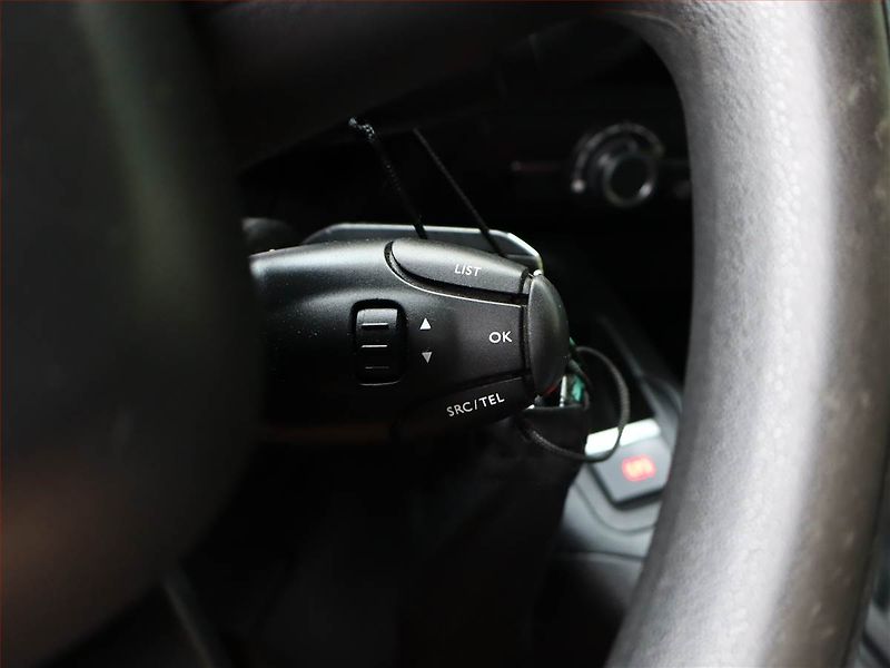 Citroën Berlingo (2018) Maxi 1.6 BlueHDi, 3Místa, ČR - fotka 12 z 14