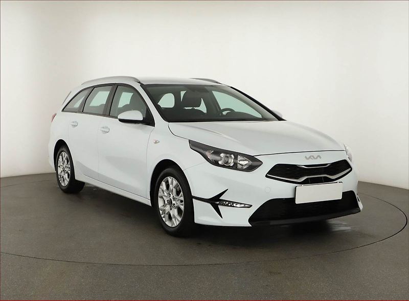 Kia Ceed (2023) Spin 1.0 T-GDI, SPIN, DPH - fotografie inzerátu