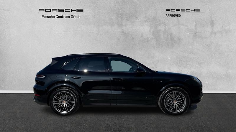 Porsche Cayenne E-Hybrid Black Edition - fotka 5 z 25
