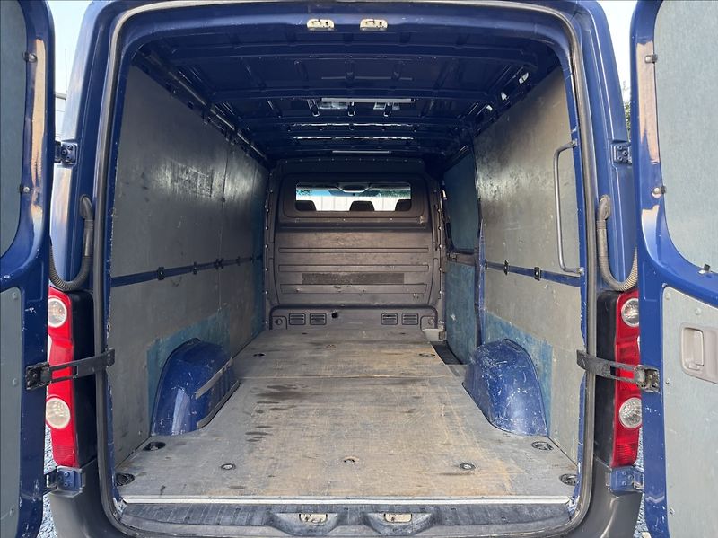Volkswagen Crafter 2,0 TDI 100kW L2H1 tažné - fotka 19 z 50
