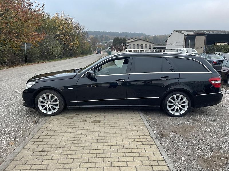Mercedes-Benz Třídy E (2011) 250cdi T 4M 150kw - fotka 16 z 49