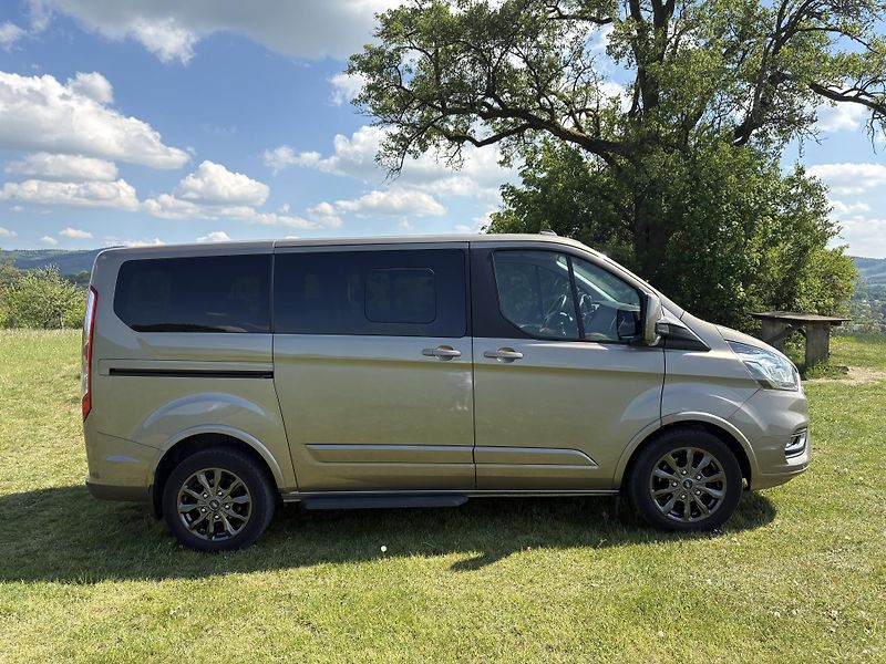 Ford Tourneo Custom (2021) 2,0 EcoBlue  - fotografie inzerátu