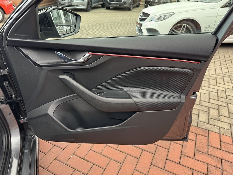 Škoda Scala (2024) 1.5TSi DSG Monte Carlo LED - fotka 22 z 50