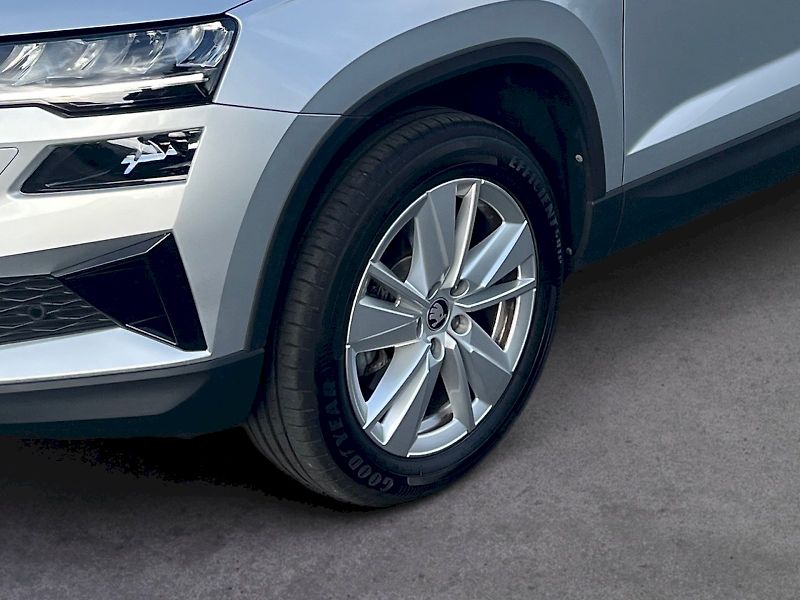 Škoda Karoq (2025) Top Selection 1.5TSi 110kW 7°a - fotka 33 z 33